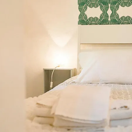 Apartment Beco Do Melo, A Traditional Building In Alfama